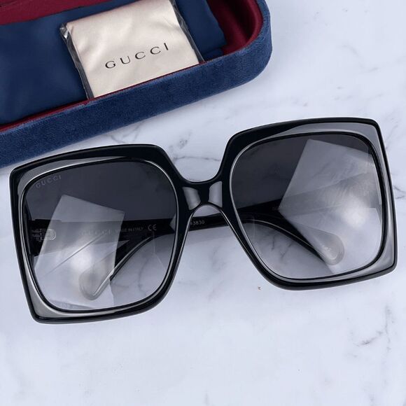 NEW Gucci GG0876S 001 Black Gray Gradient Oversized Women Sunglasses - Picture 1 of 13